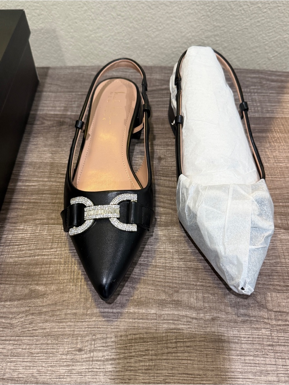 Nicole Miller Black Pointed Slingback Flats with Crystal Link